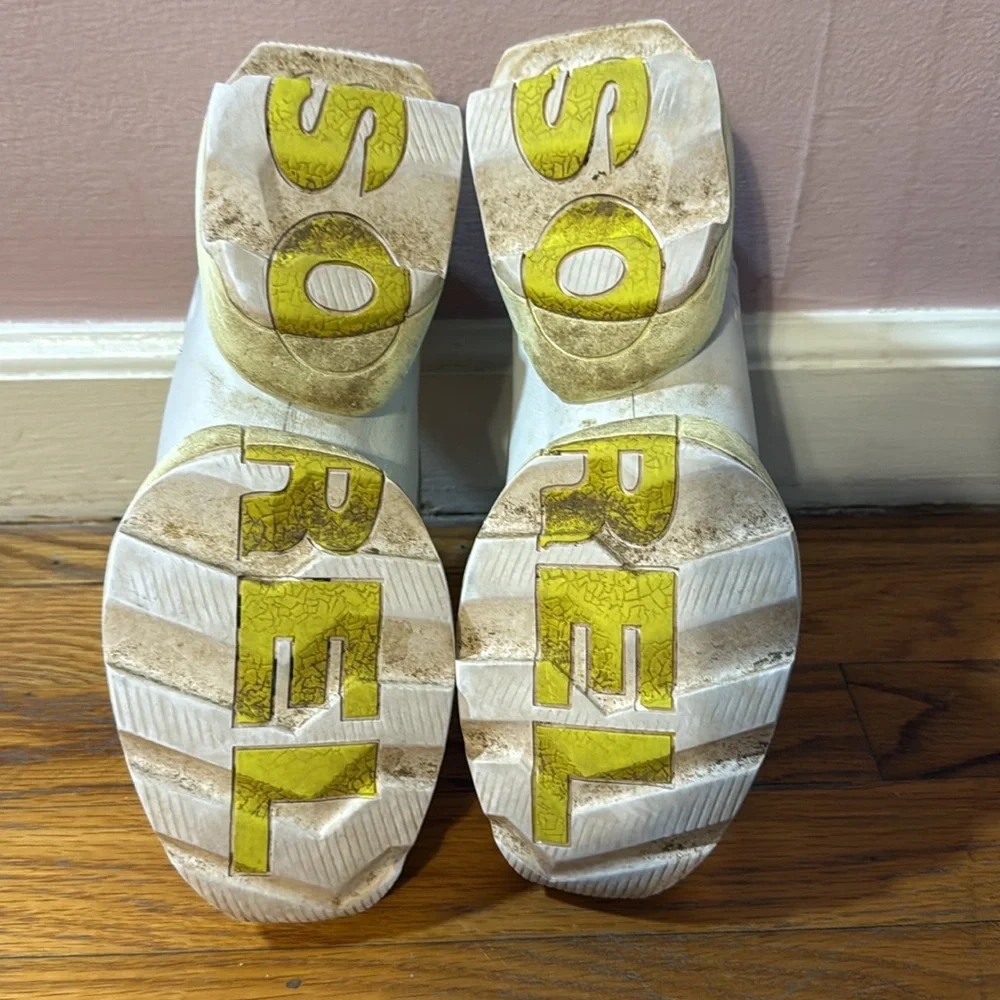 Sorel Sneakers - Picture 8 of 8